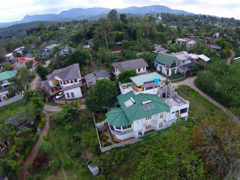 Winter Villa Kandy Bagian luar foto