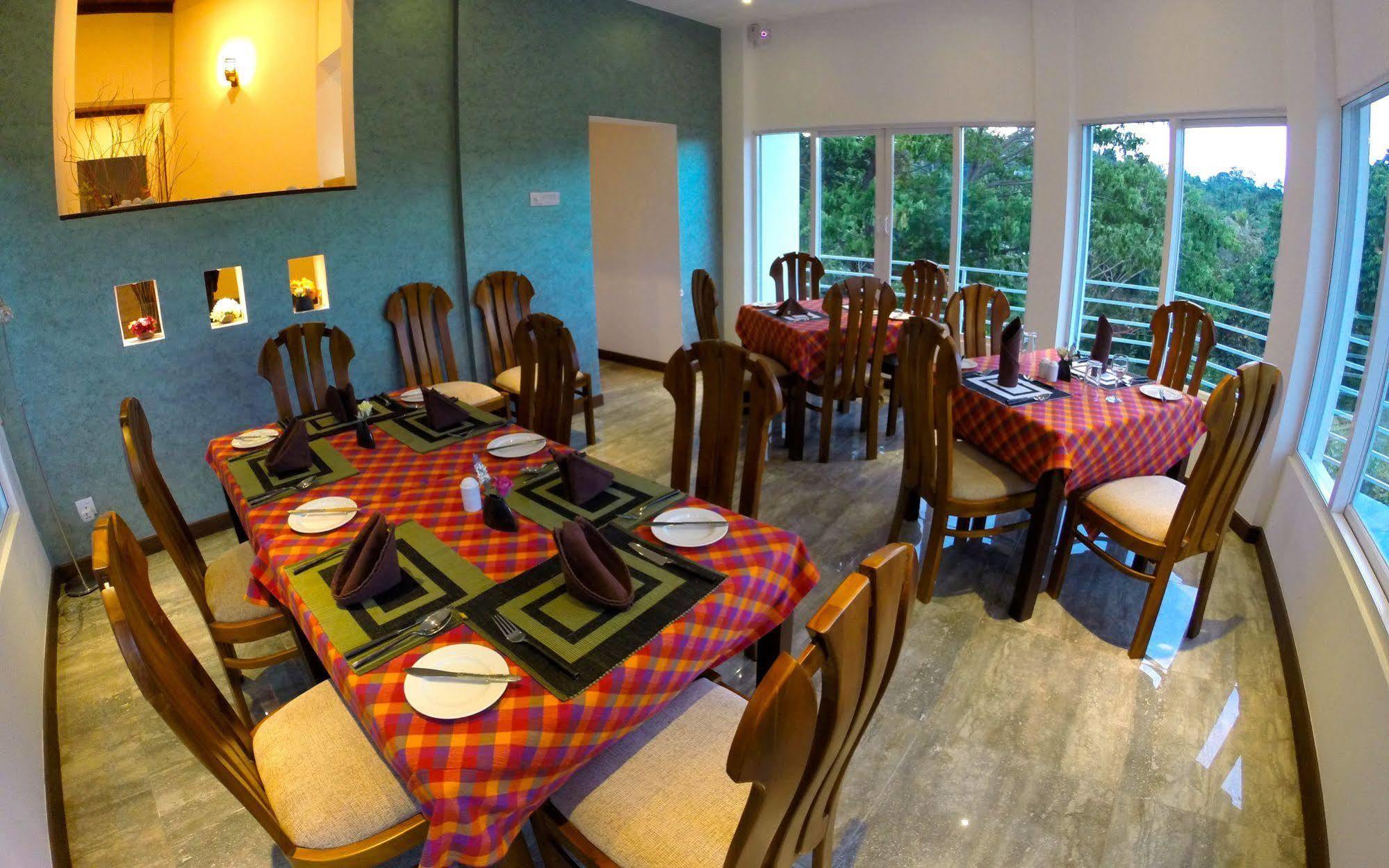Winter Villa Kandy Bagian luar foto